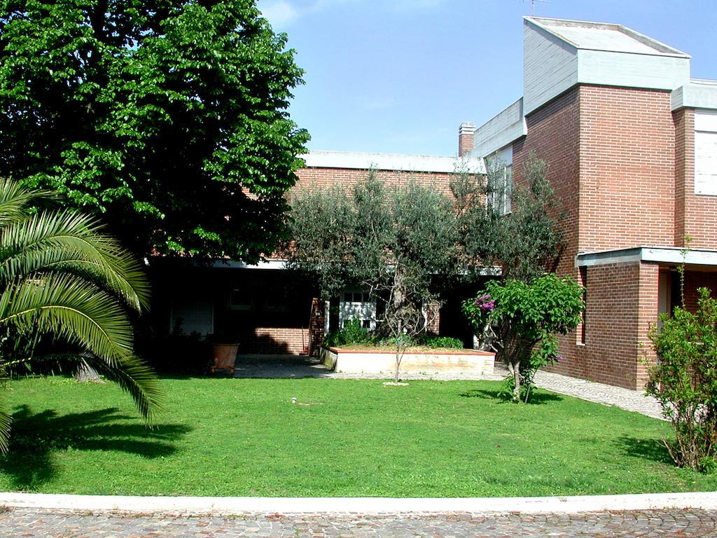 Colle Moro - B&B Villa Maria Citta Sant'Angelo Exterior photo